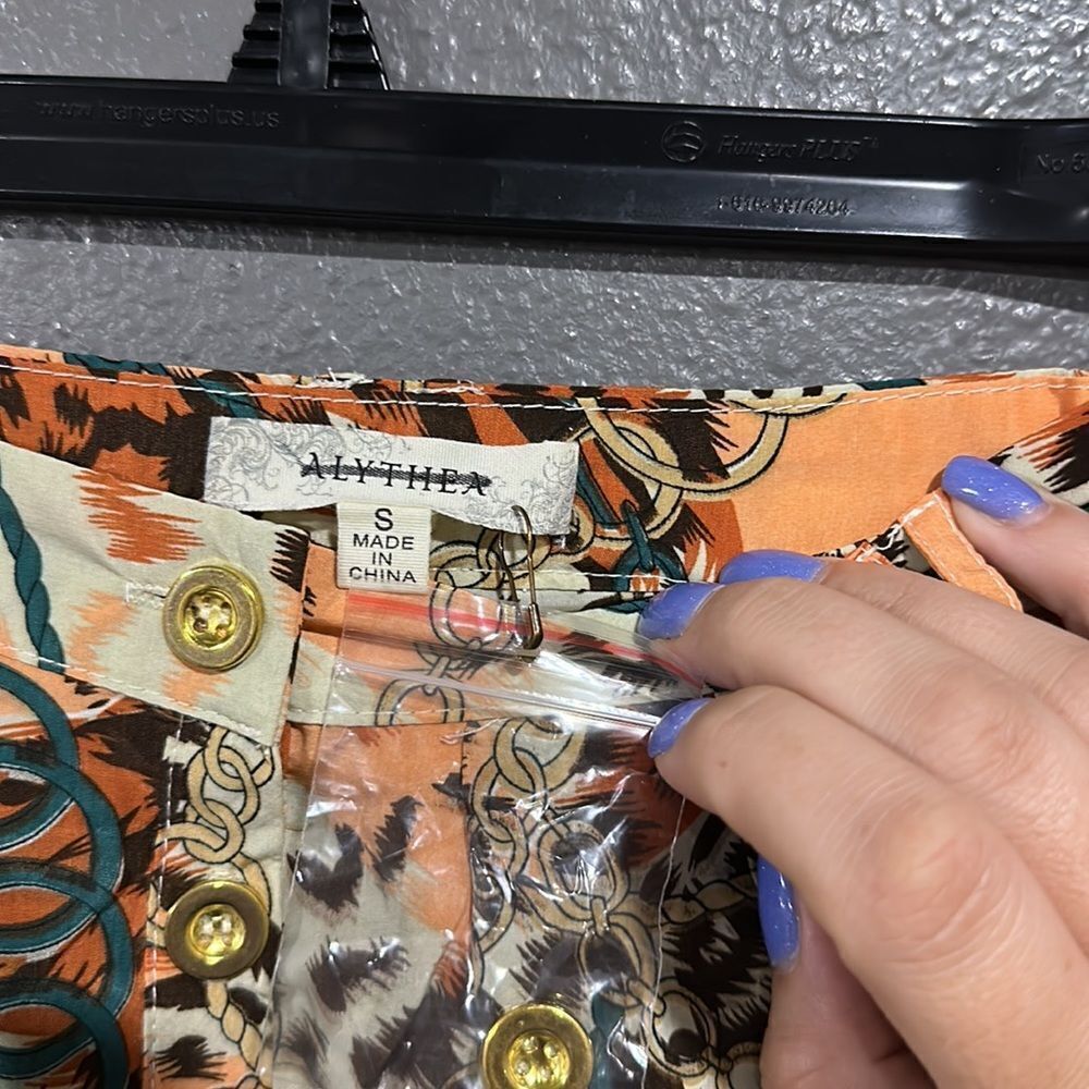 Alythea Leopard Print And Chain Print Button Fron… - image 5